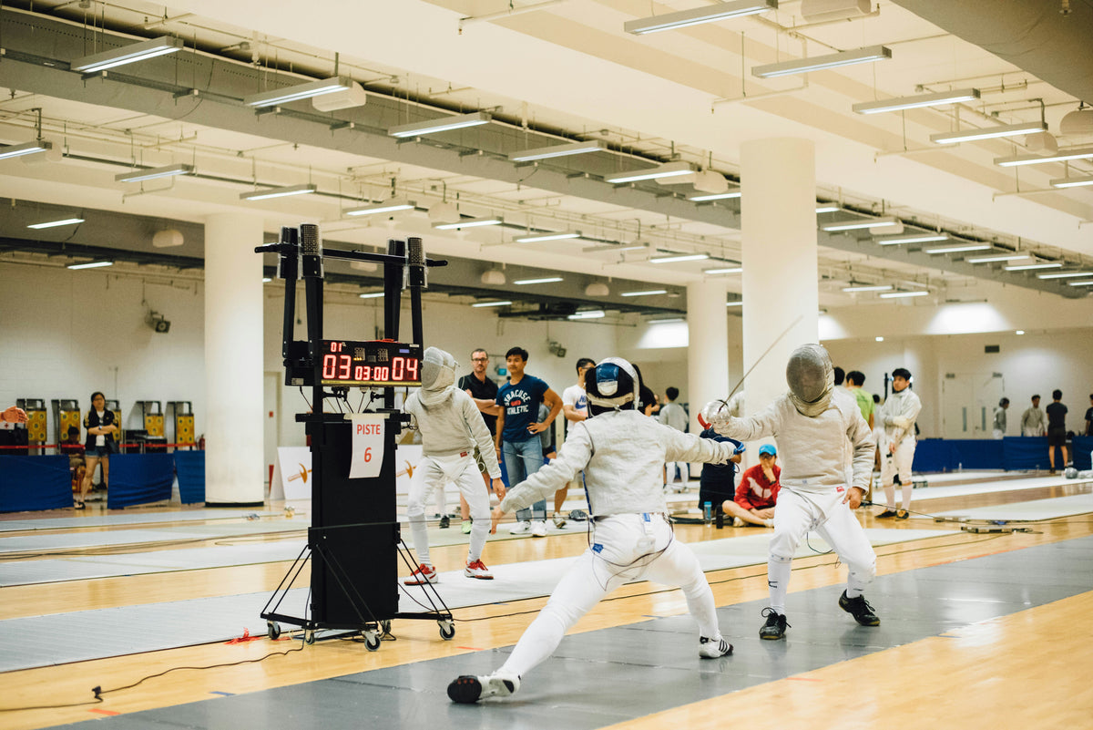 Young fencers bouting at Palm Beach Fencing Club